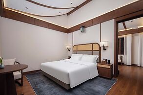 Chongqing Menghua Lushe Hotel