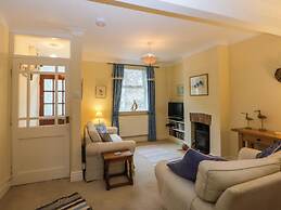15 Rose Hill
