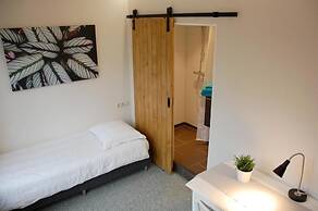 Central-Day Inn