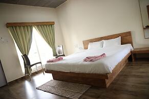 Vanray Farm And Resort