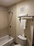 Spring Water Hotel & Suites