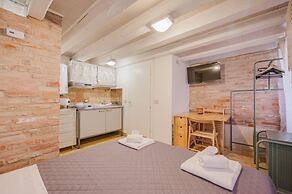Balastro Design Rooms