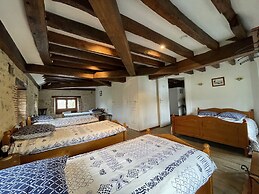 le relais de mantelot
