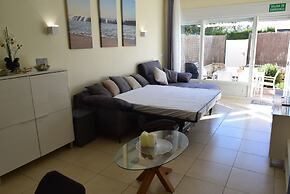 Ad1202 in Oliva With 2 Bedrooms and 2 Bathrooms