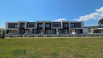 Viridian Exclusive Villas