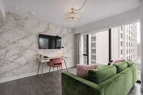 Park Regent Yorkville