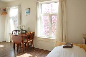 Ensche-Day Inn