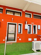 Luxar Room