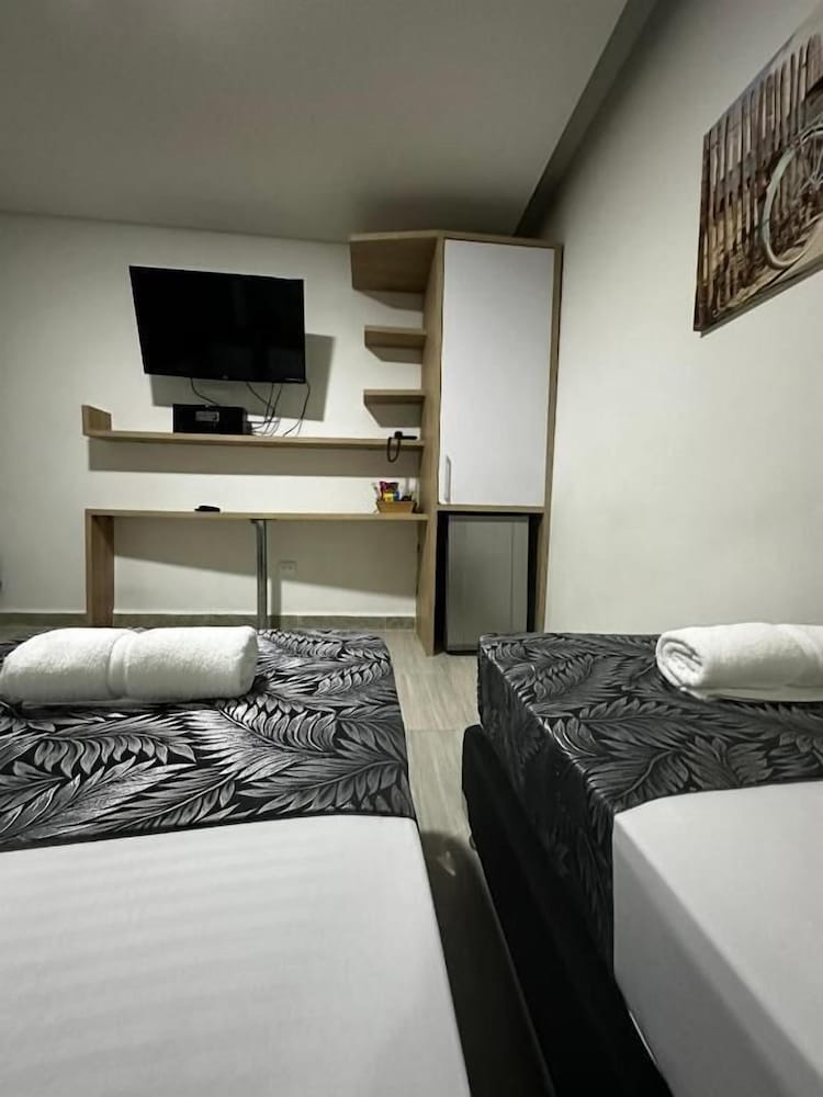 HOTEL PISO 12