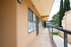 Magill Boho Retreat-2BR - free parking