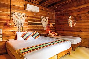 Straw hat suites La punta