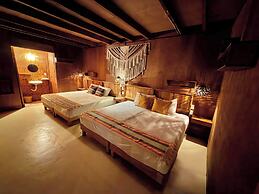 Straw hat suites La punta