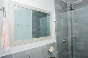 Sunshine Boutique Hotel