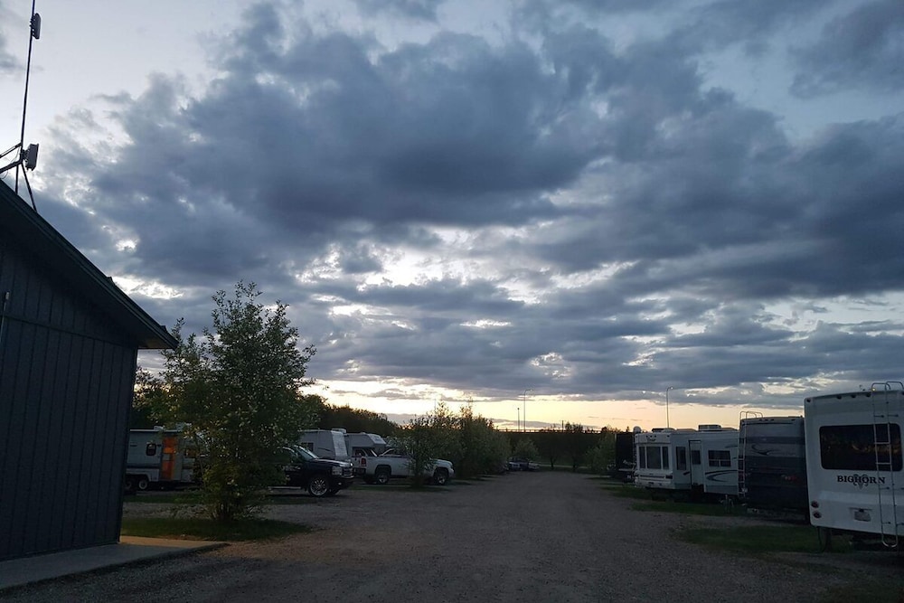 Edson RV Park & Campground