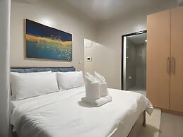 Deluxe Apartment Balcony Sea View