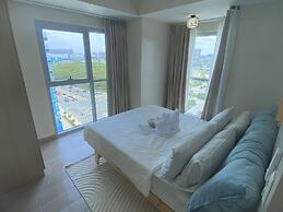 Deluxe Apartment Balcony Sea View