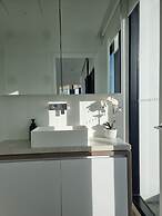 Skyline Apartment in Fortitude Valley