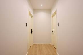 Heart of Durres Apartment 02