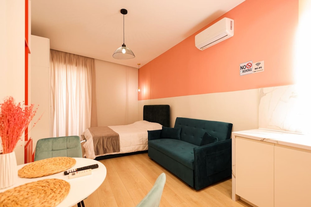 Heart of Durres Apartment 02