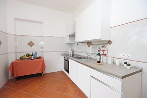 Vervece House