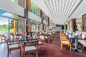 Baiyun Lakeside Hotel
