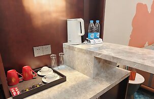 Baiyun Lakeside Hotel