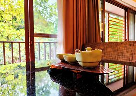 Baiyun Lakeside Hotel