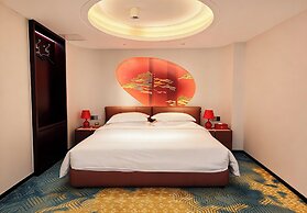 Baiyun Lakeside Hotel