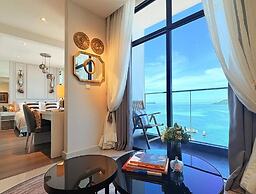 Seaview Bliss Studio - Tropical Elegance