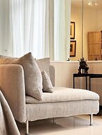 Seaview Bliss Studio - Tropical Elegance