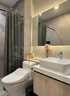 Seaview Bliss Studio - Tropical Elegance