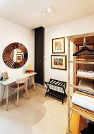Seaview Bliss Studio - Tropical Elegance