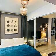 Seaview Bliss Studio - Tropical Elegance
