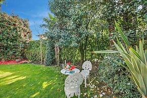 Casa Viola Garden