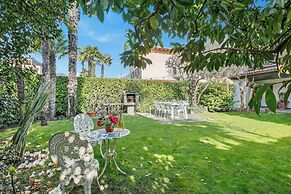 Casa Viola Garden