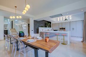 Lugano Lake View Villa w. Private Pool