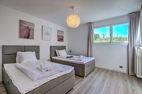 Lugano Lake View Villa w. Private Pool