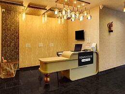 Townhouse Subharti University Meerut