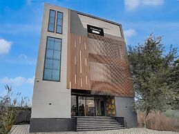 Townhouse Subharti University Meerut