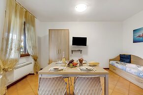 Residence La Perla Apartments