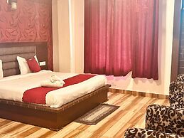 Hotel R C Regency