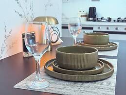 Dala By Edmor Suites