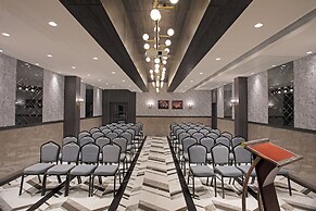 Hill Berry - A SoVo Hotel