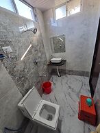 Hotel Srivastava Residency & Restaurant