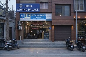 Hotel Govind Palace Near Ganga