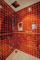 Staymaster Casa D'amaaya 4BR- Pool