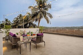Staymaster Casa D'amaaya 4BR- Pool