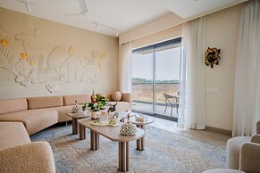 Staymaster Casa D'amaaya 4BR- Pool