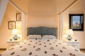 Staymaster Casa D'amaaya 4BR- Pool