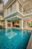 Staymaster Casa D'amaaya 4BR- Pool